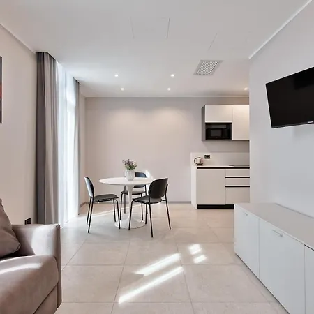 Apartment La Casa Di Malu Apart : Chic Flats
