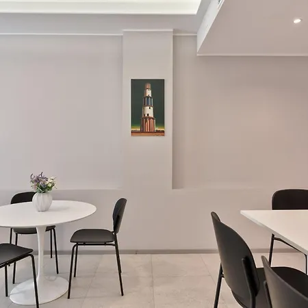 Apartment La Casa Di Malu Apart : Chic Flats Turin
